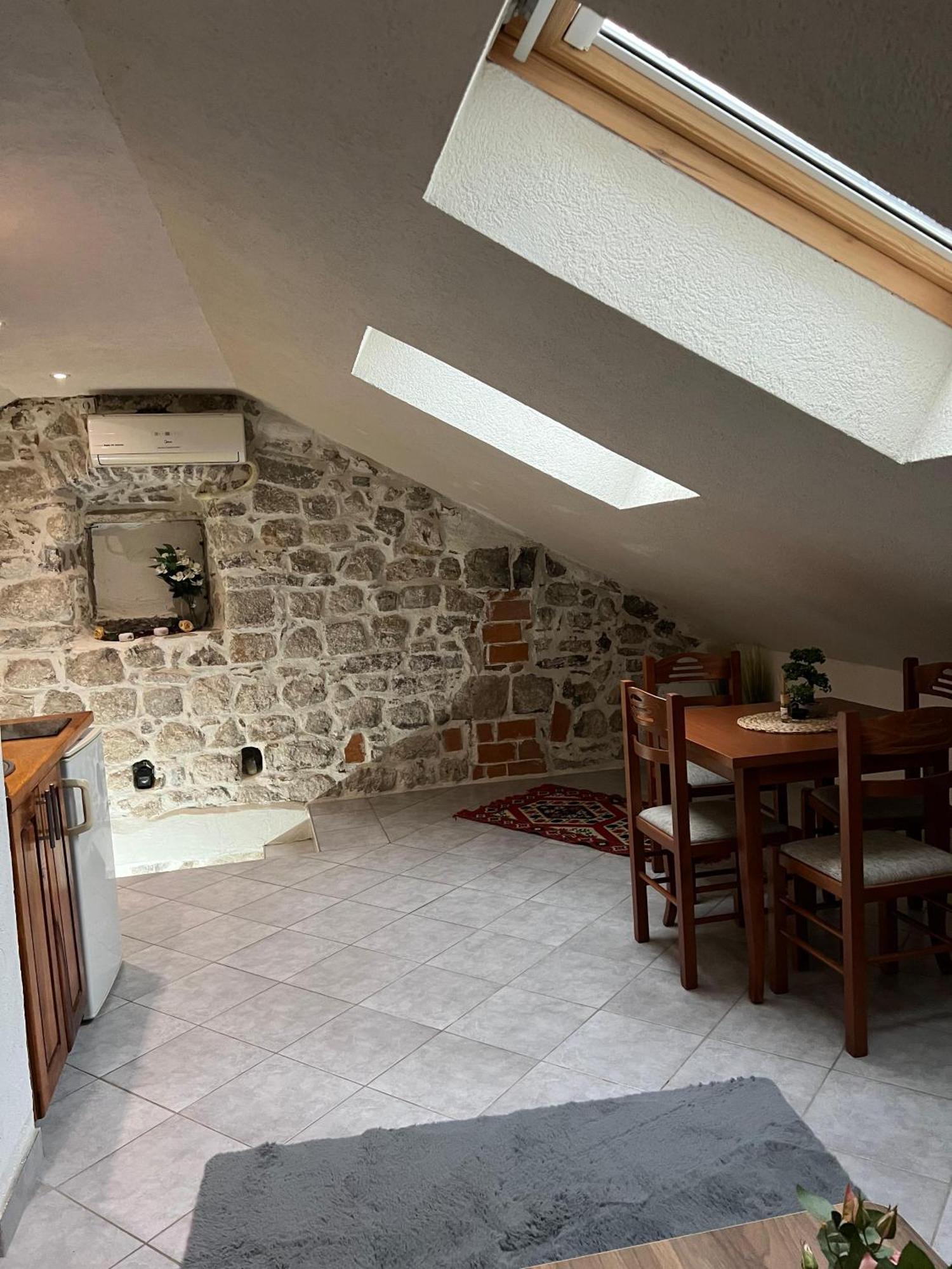 Little Bay Apartments Kotor Room photo