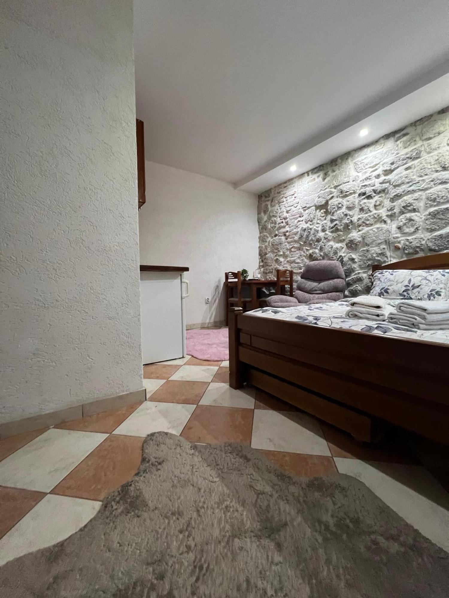 Little Bay Apartments Kotor Room photo