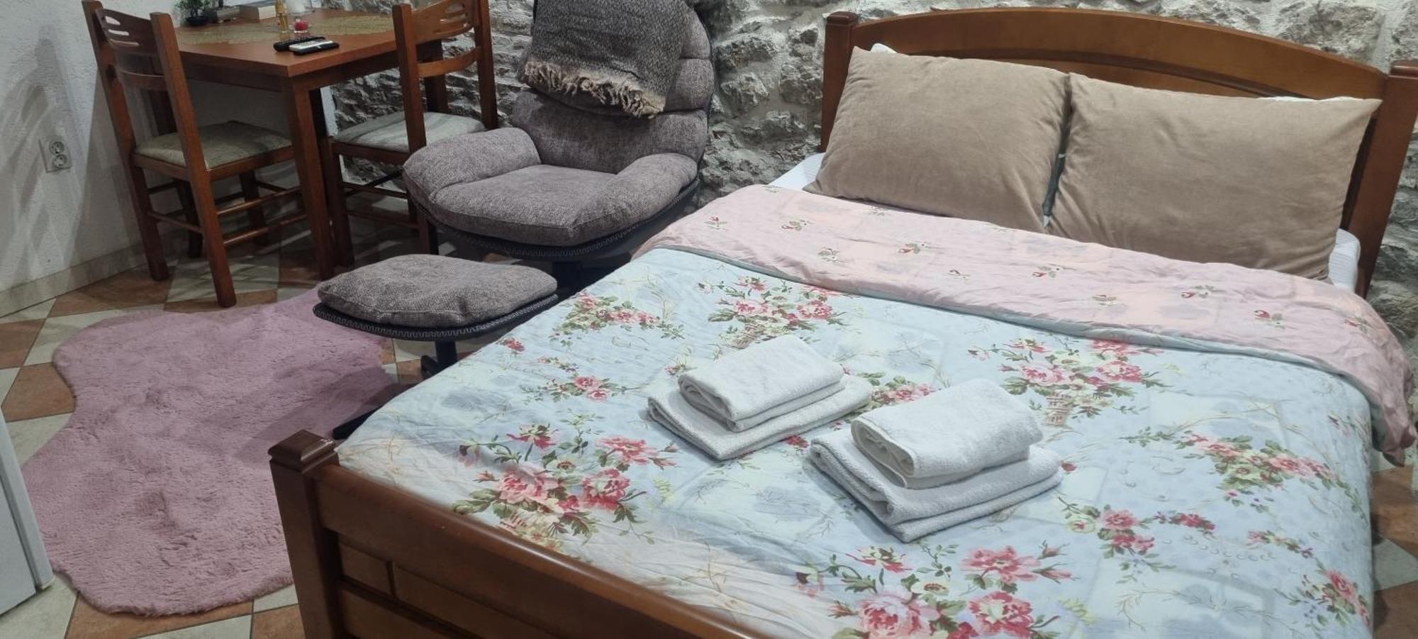 Little Bay Apartments Kotor Room photo
