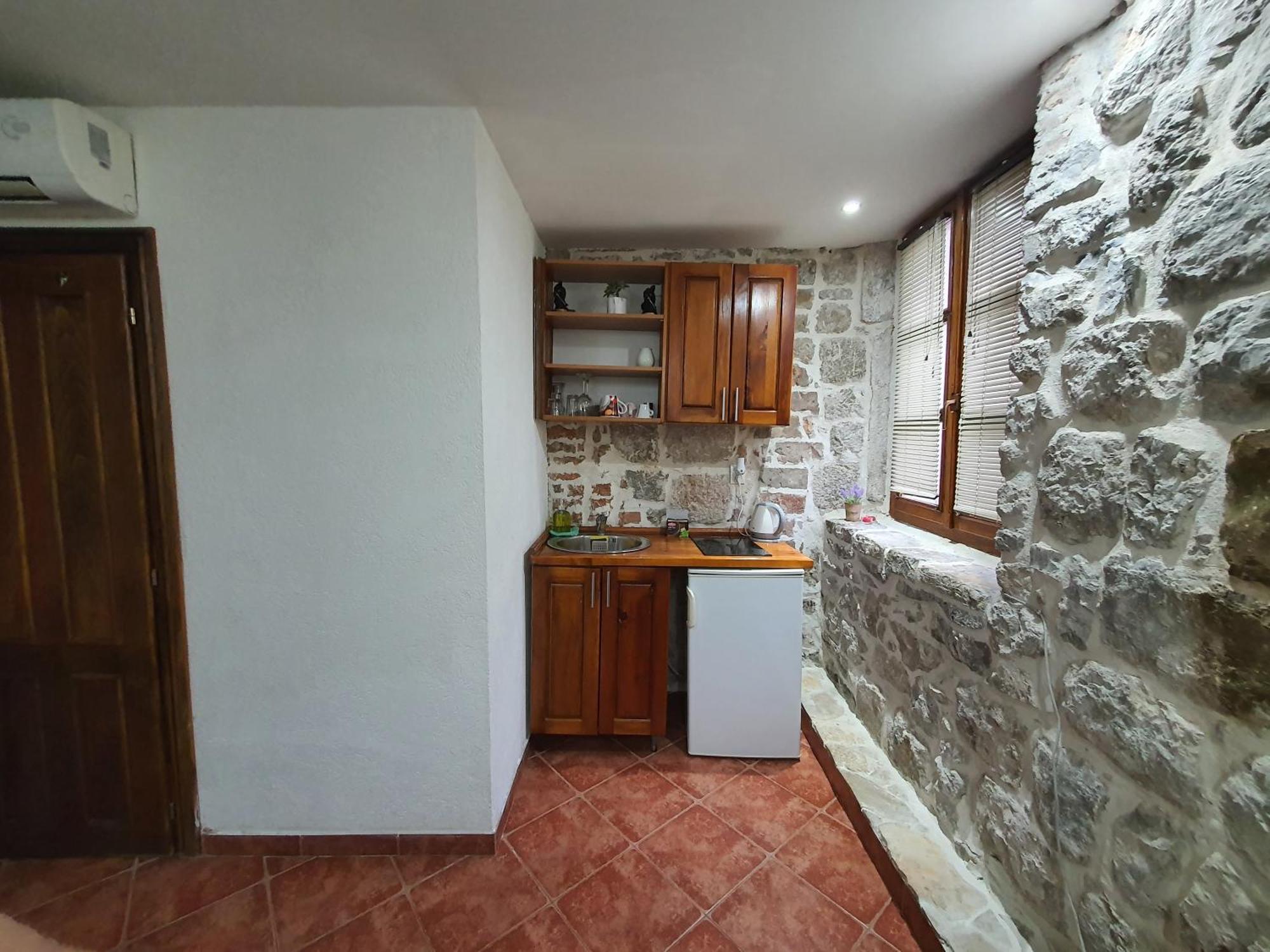 Little Bay Apartments Kotor Room photo